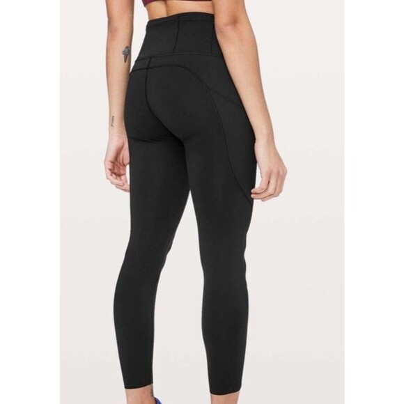 Lululemon Size 6 Fast Free HR Tight 25” Black Non-Reflective - Picture 1 of 5